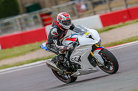 Castle-Combe-2019;PJ-Motorsport-Photography-2019;donington-no-limits-trackday;donington-park-photographs;donington-trackday-photographs;no-limits-trackdays;peter-wileman-photography;trackday-digital-images;trackday-photos